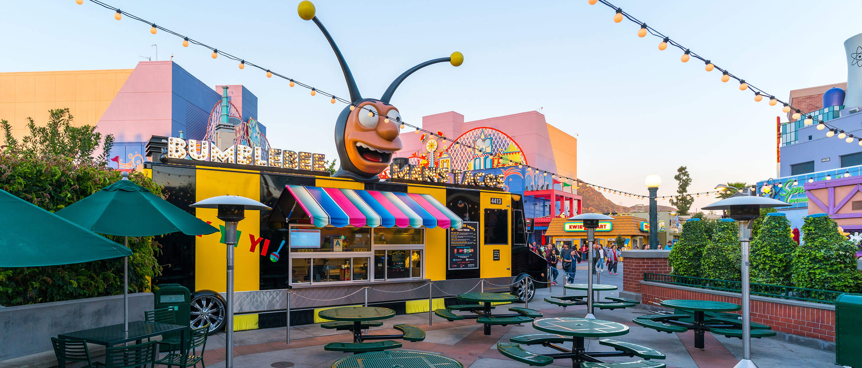 The entrance to Bumblebee Man's Tacos.