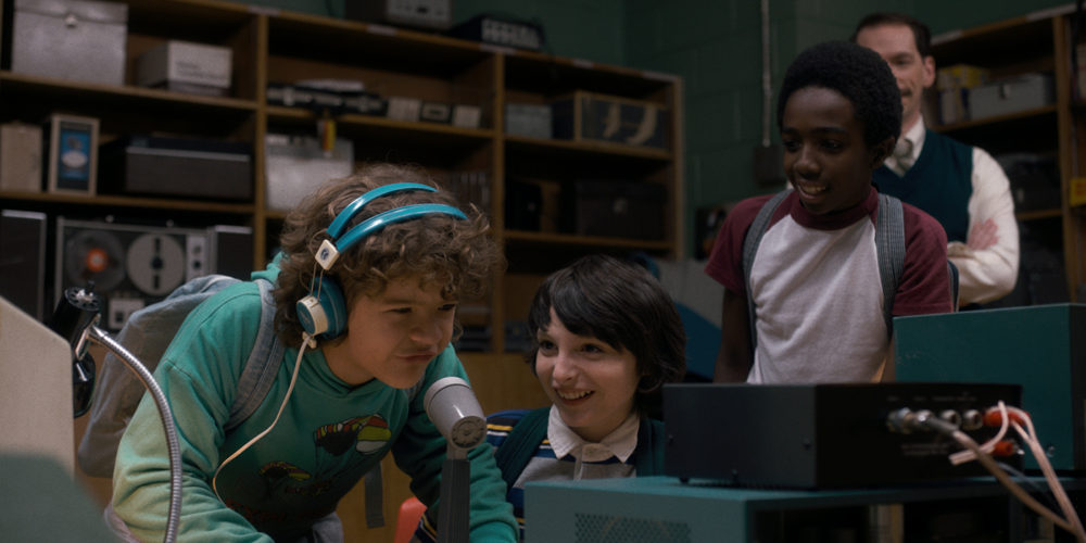 Halloween Horror Nights 2018 - Stranger Things - Kids on the radio