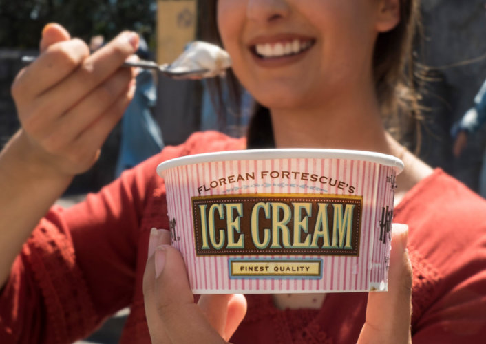 6 Must Try Food Items in the Park - Butterbeer Ice Cream