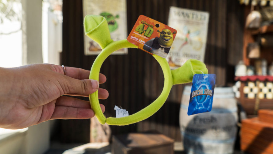 insider tips photo for universal studios website - Shrek ears