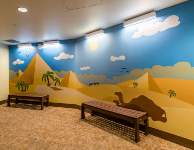 Child switch article for universal studios hollywood - child swap room