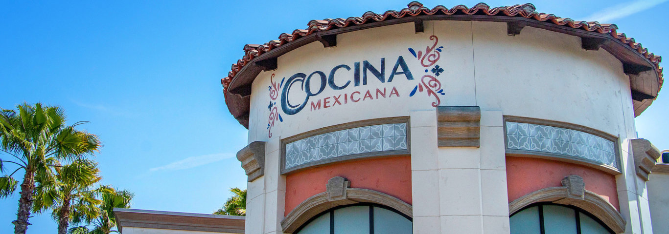 Cocina Mexicana - Outside