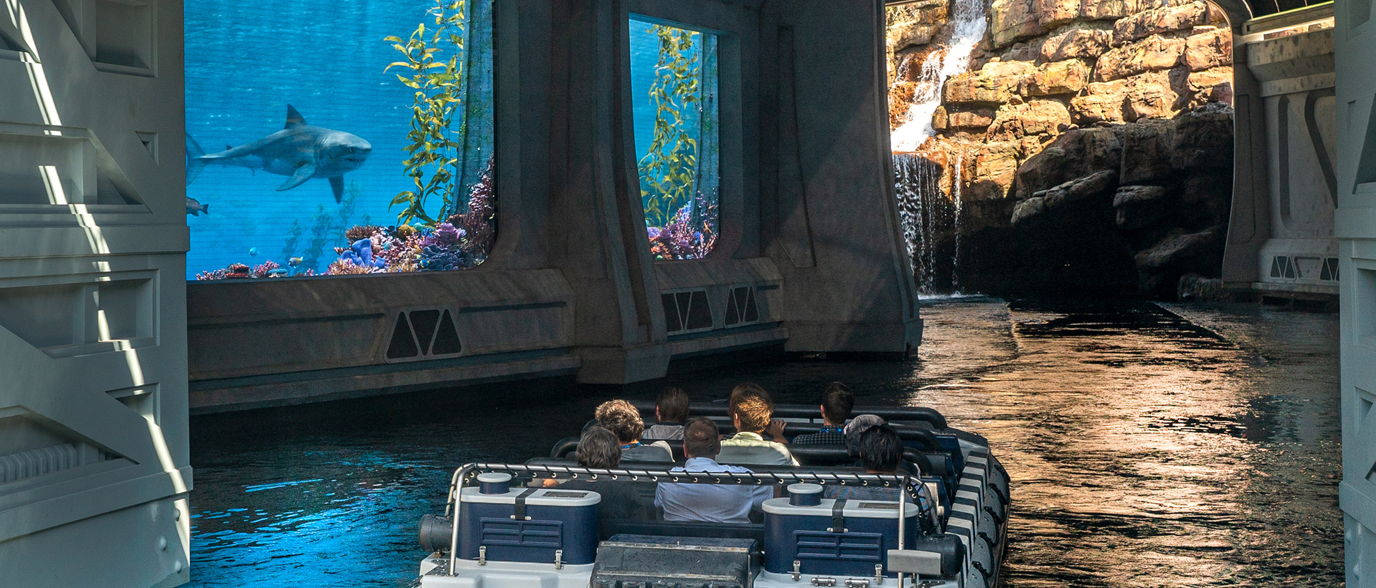 Jurassic World Boat