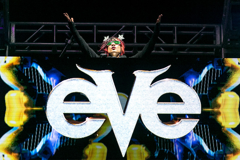 DJ Performing at EVE